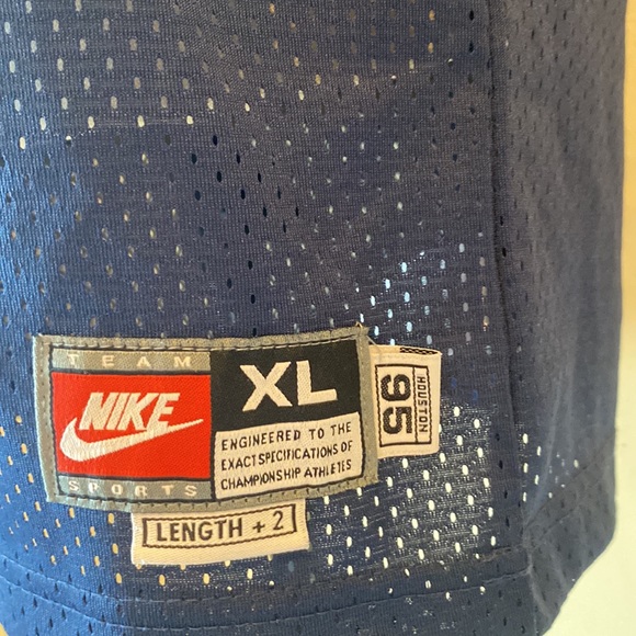 Houston Rockets Yao Ming Nike Jersey; Woman's XL or Men m/L. - Picture 3 of 6